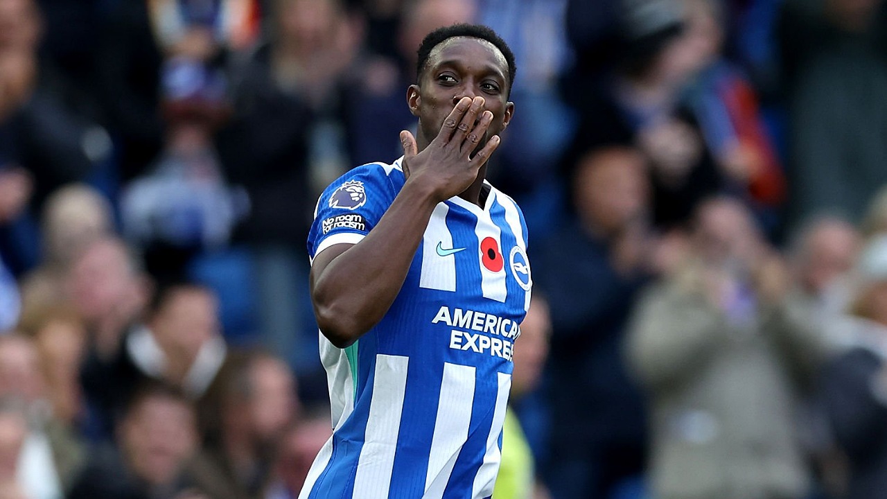 Striker Brighton, Danny Welbeck