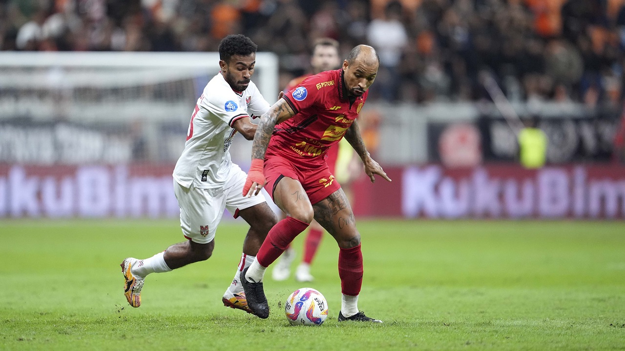 Penyerang Persija Jakarta, Gustavo Almeida