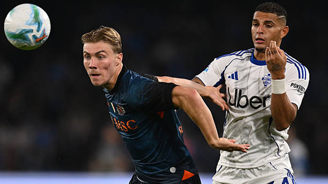 Napoli vs Como via gettyimages