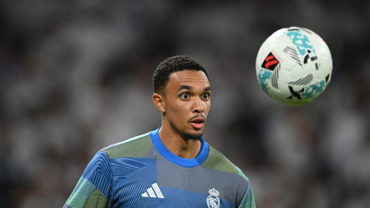 Trent Alexander-Arnold Tak Sabar Kembali Bermain di Anfield