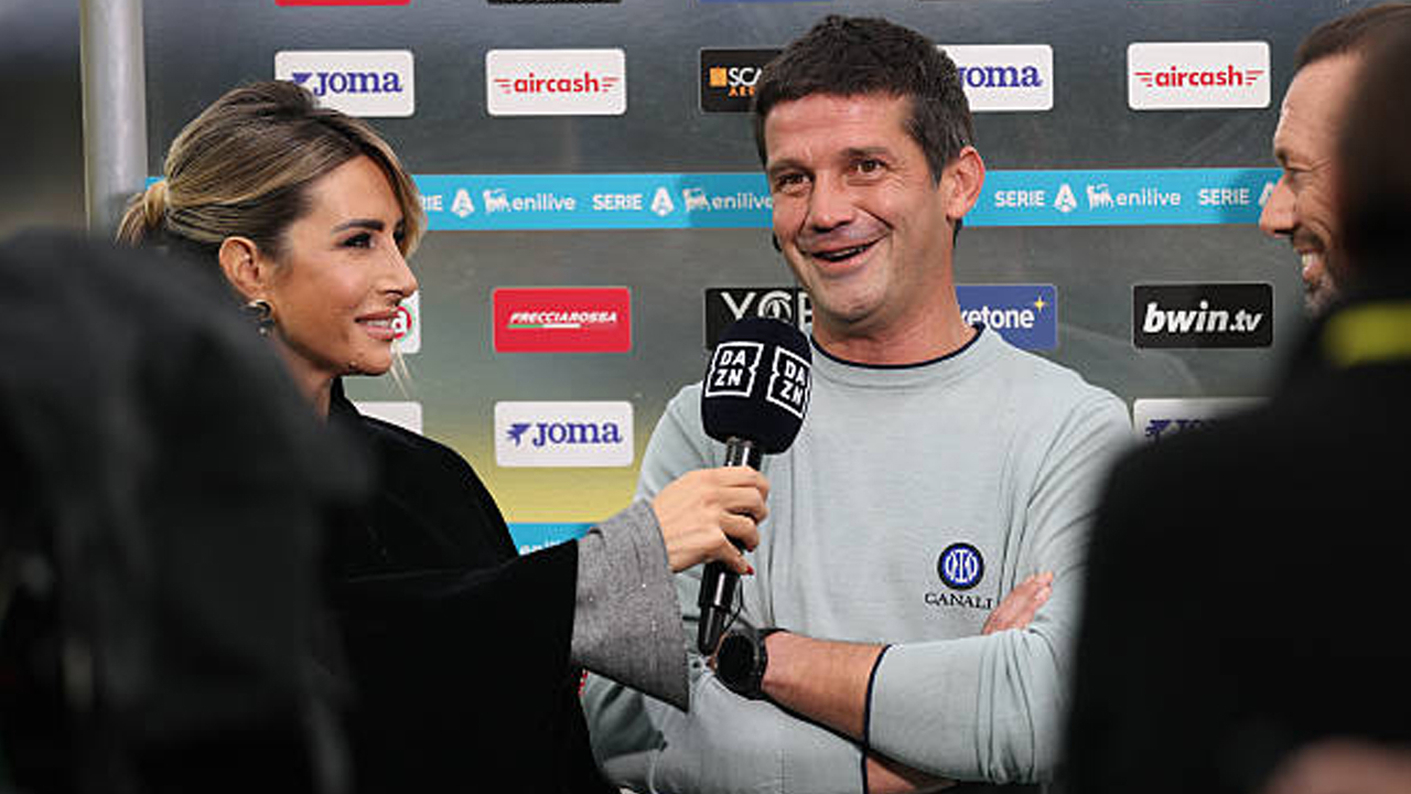 Inter Milan Taklukkan Verona, Cristian Chivu Puji Peran Staf Pelatihnya