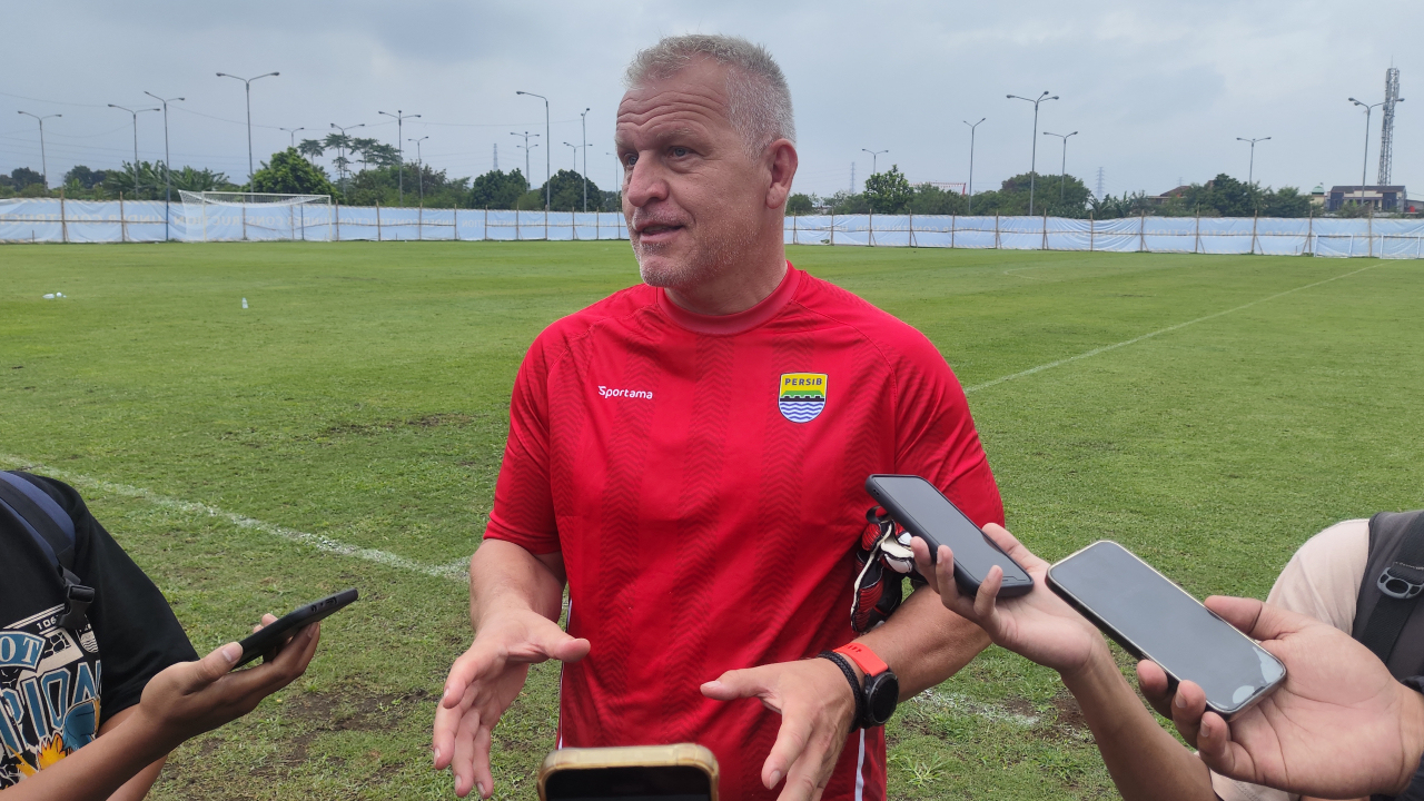 Pelatih kiper Persib, Mario Jozic