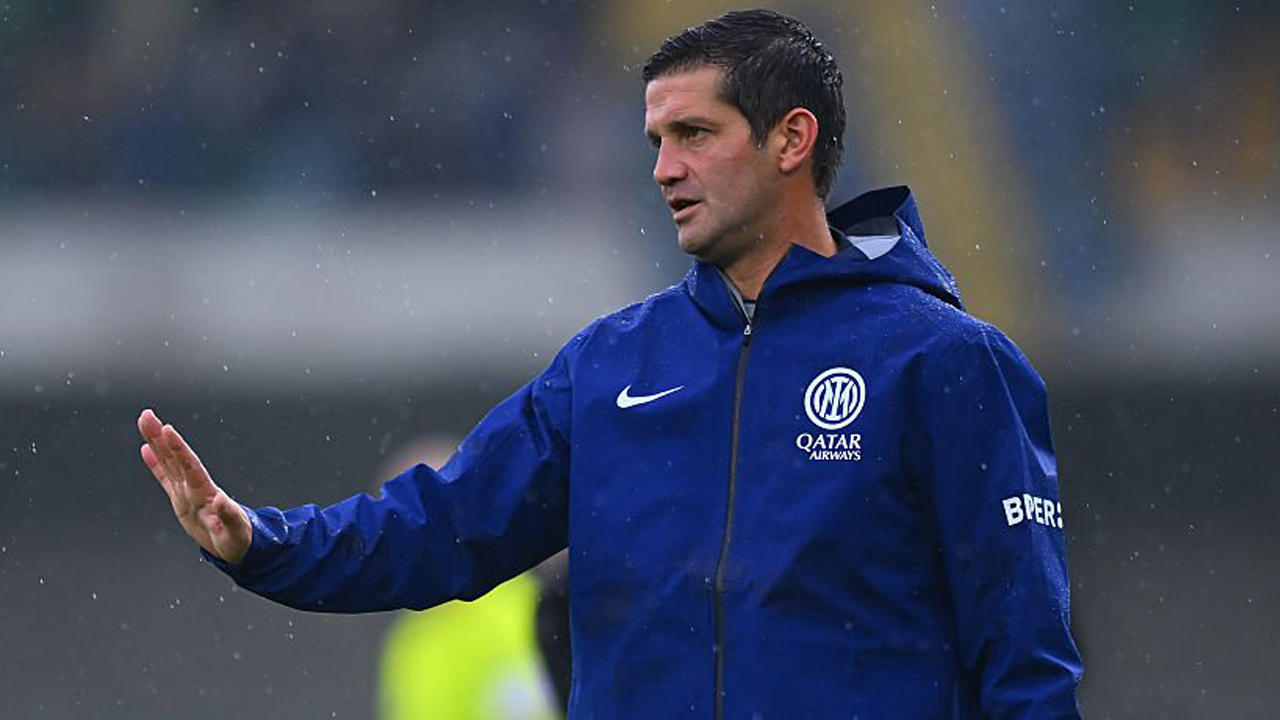 Susah Payah Kalahkan Verona, Cristian Chivu Puji Semangat Juang Inter