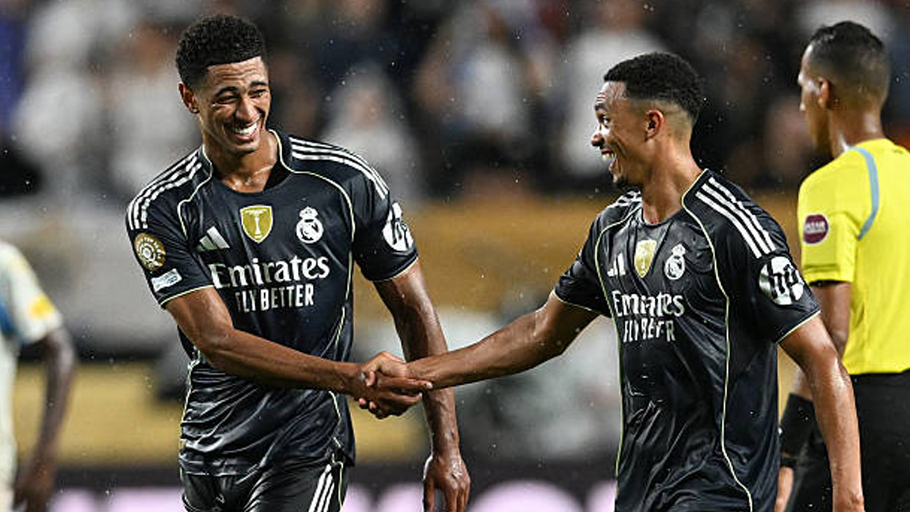 Tinggalkan Liverpool, Trent Alexander-Arnold Bantah Dirayu Jude Bellingham