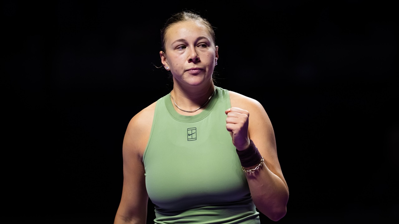 Amanda Anisimova Mati-Matian Tumbangkan Madison Keys Di Riyadh