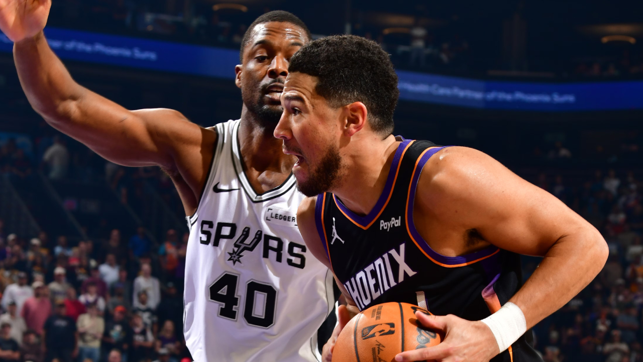 Hasil NBA: Phoenix Suns Hempaskan San Antonio Spurs 130-118