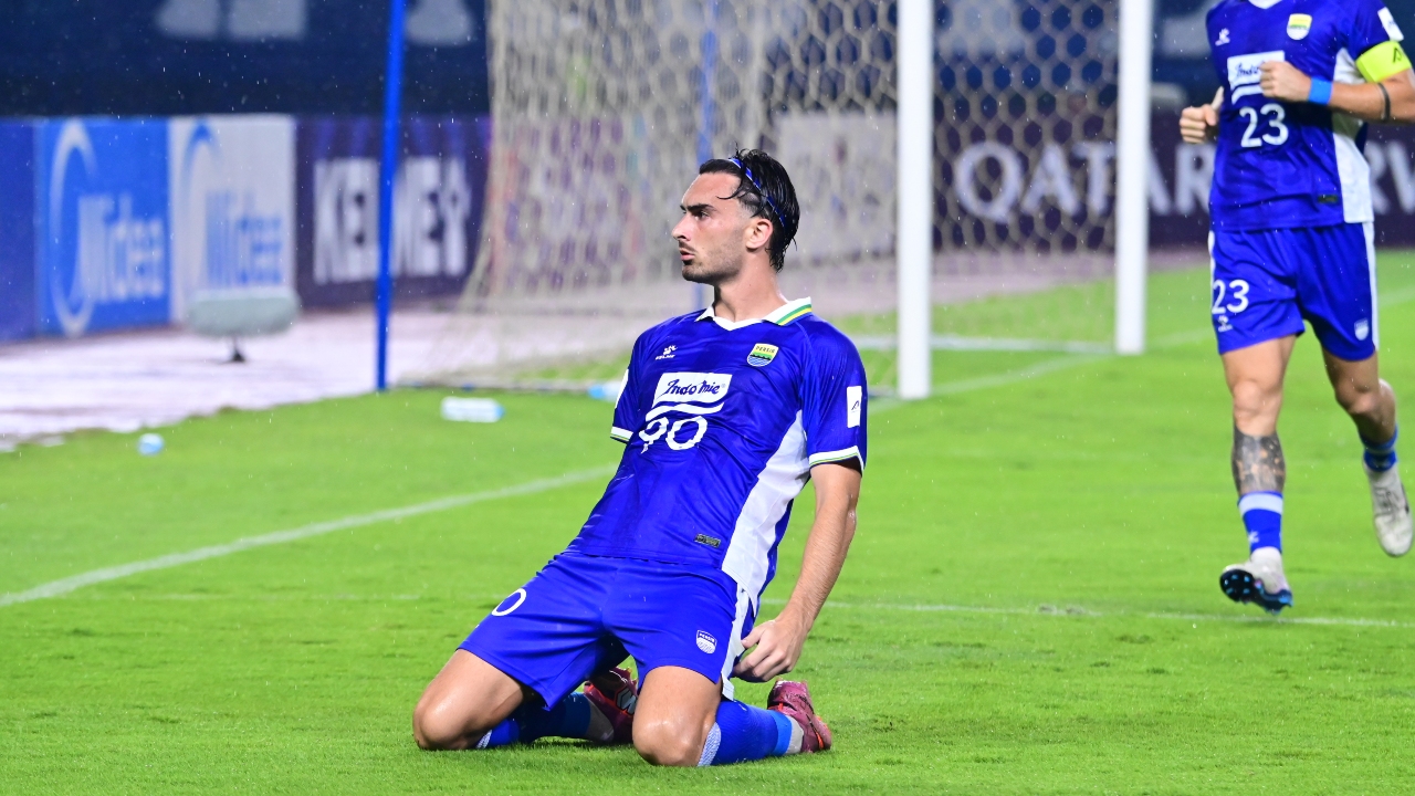 Striker Persib, Andrew Jung