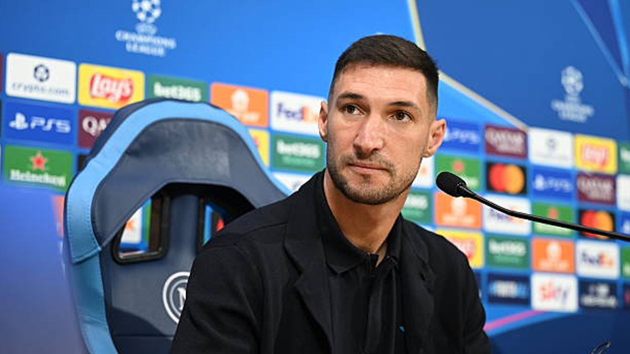 Jelang Lawan Frankfurt, Matteo Politano Dorong Napoli untuk Bangkit