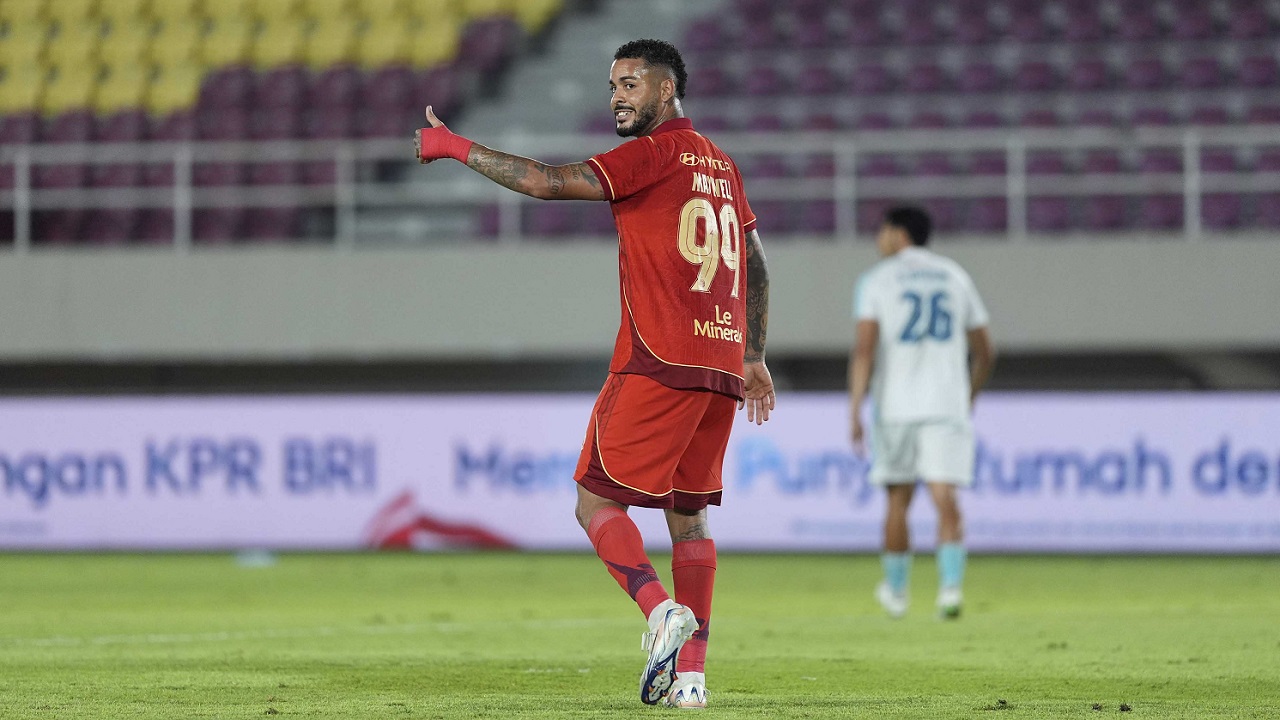 Penyerang Persija Jakarta, Maxwell Souza