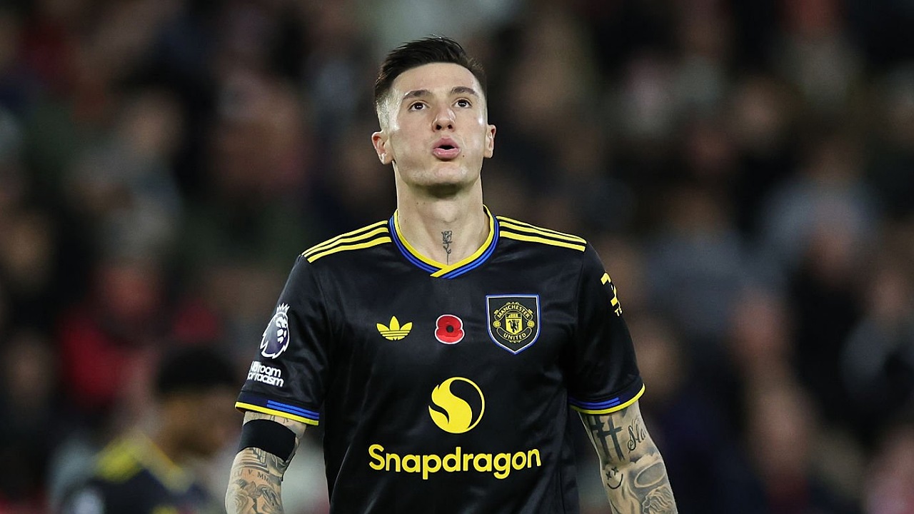 Hamann Lebih Terkesan dengan Benjamin Sesko daripada Viktor Gyokeres