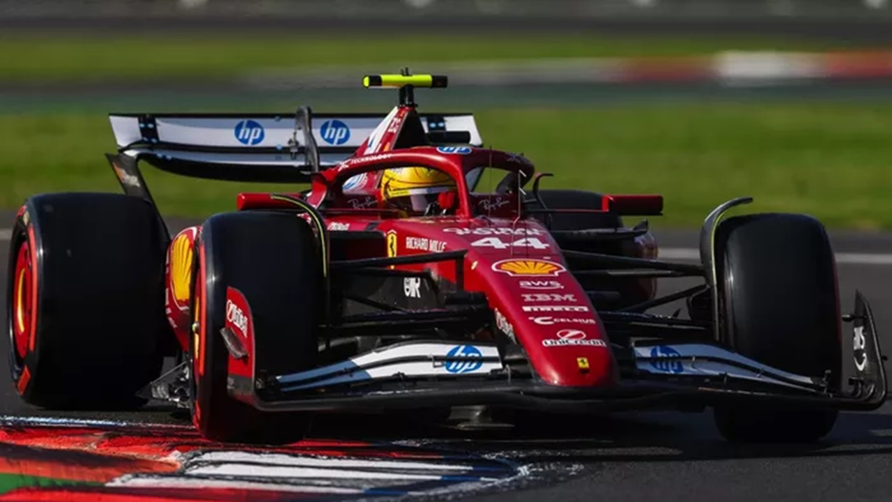 Lewis Hamilton Terpuruk Bersama Ferrari, Mengerikan untuk Ditonton