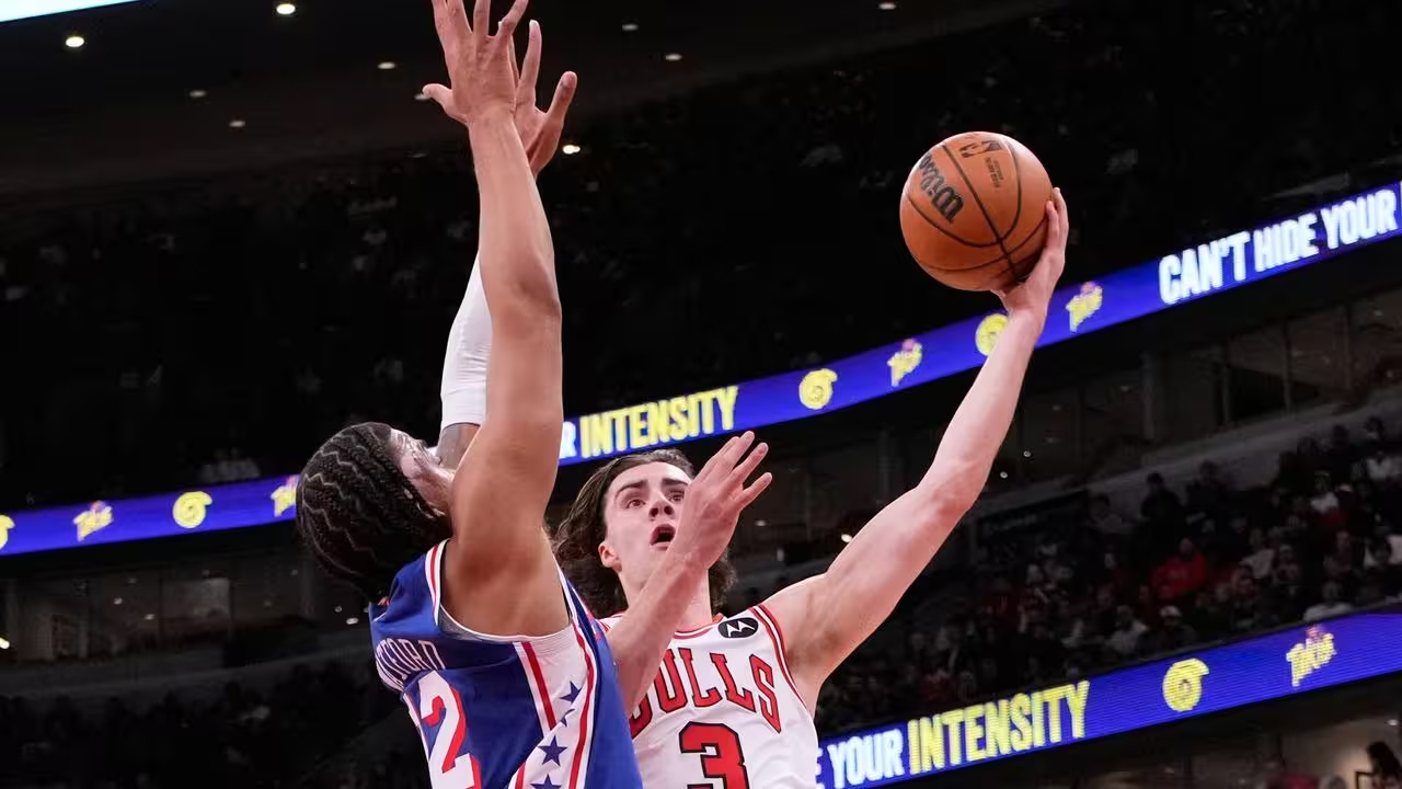 Hasil NBA: Chicago Bulls Hentikan Philadelphia 76ers 113-111