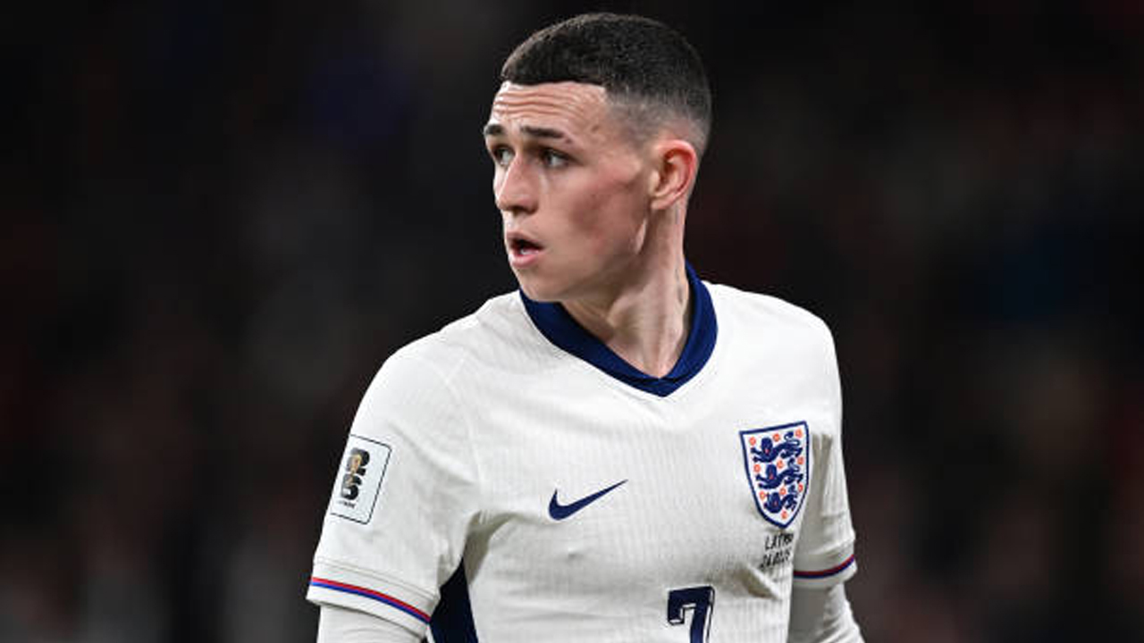 Pep Guardiola Dukung Phil Foden Kembali ke Timnas Inggris
