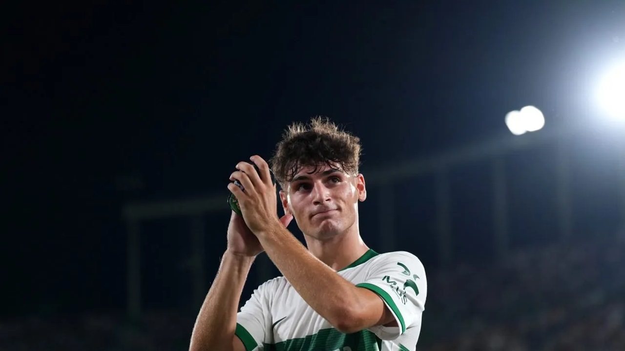 Real Madrid Siap Merekrut Gelandang Berbakat Elche