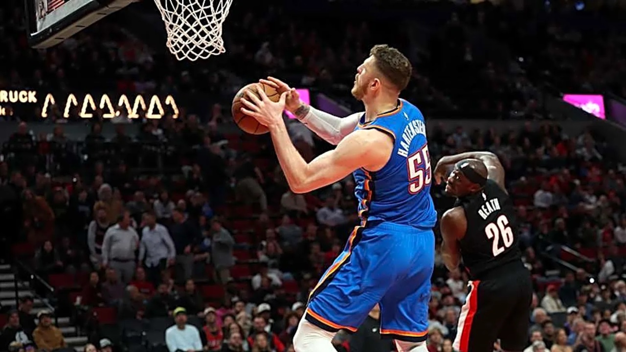 Isaiah Hartenstein Puji Penampilan Blazers Usai Putus Rekor Thunder