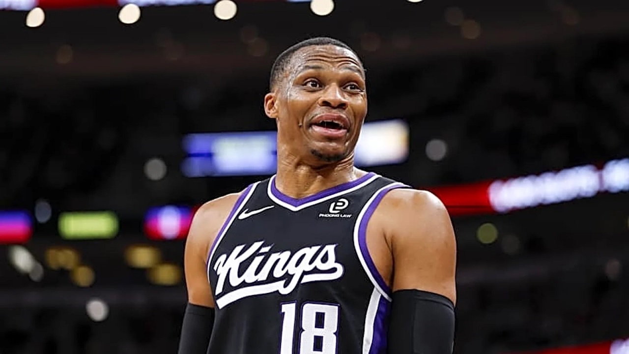 Russell Westbrook akui bahwa dirinya adalah guard dengan kemampuan rebound terbaik.