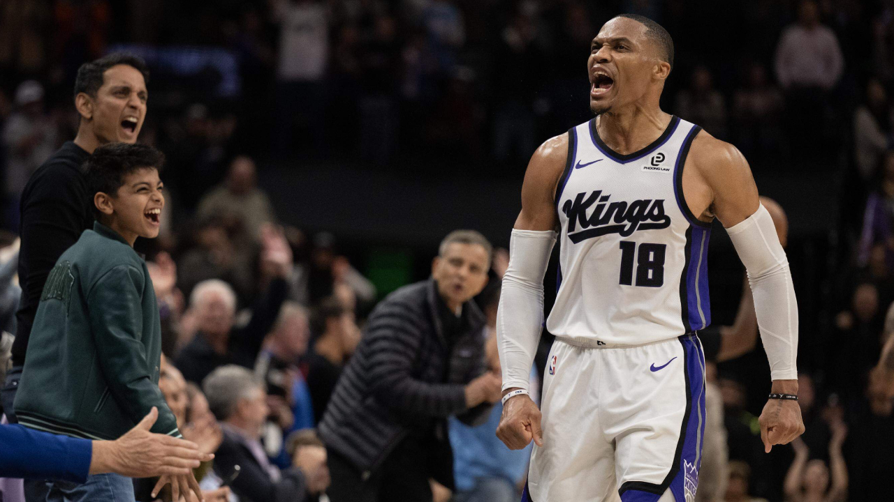 Triple-Double Russell Westbrook Motori Kemenangan Kings Atas Warriors