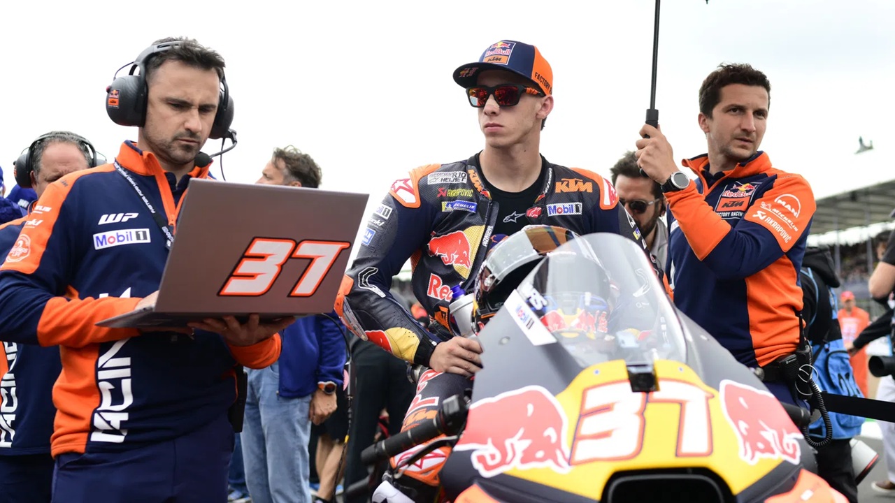 Bos KTM Bantah Keluhan Pedro Acosta Soal Kelemahan Motor KTM RC16