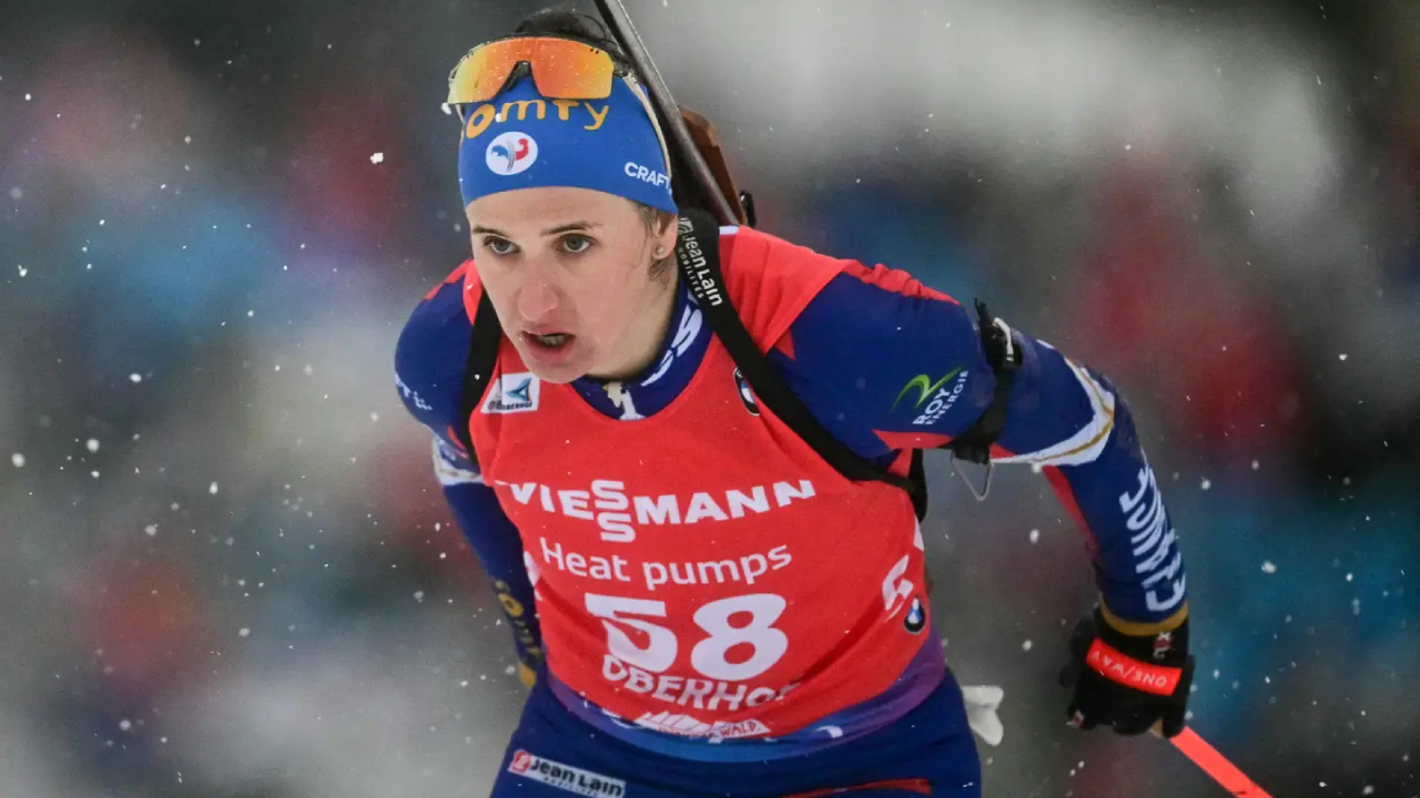 Julia Simon Tetap Bisa Ikut Olimpiade 2026 Meski Dilarang Berkompeitisi