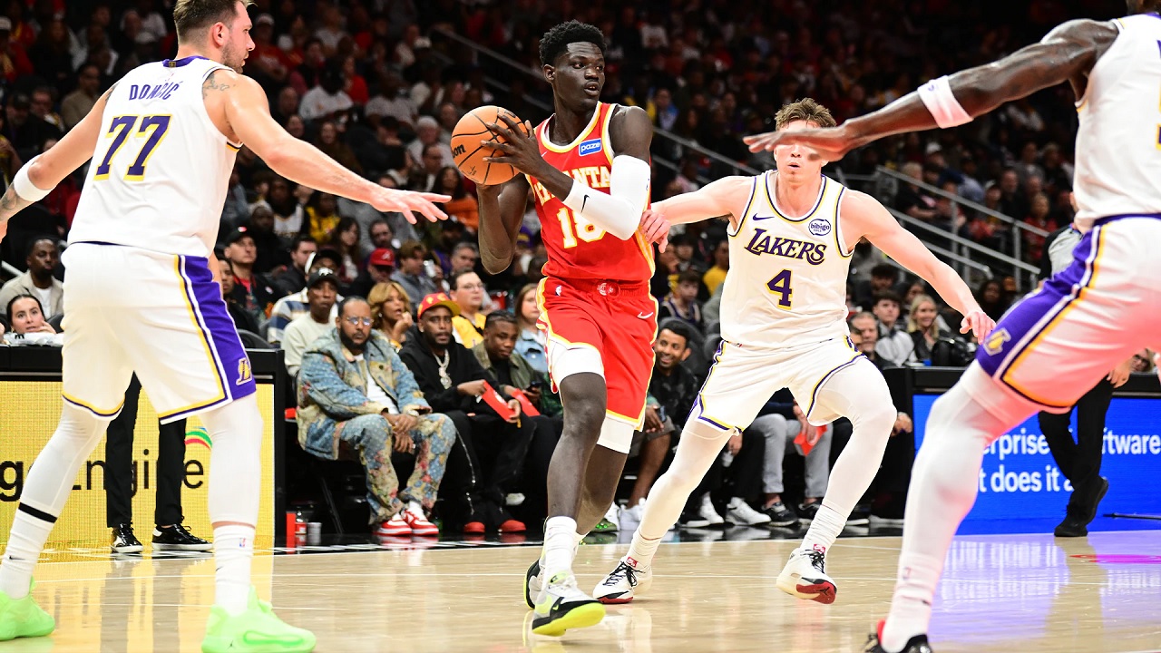 Quin Snyder beri pujian selangit kepada Mo Gueye.