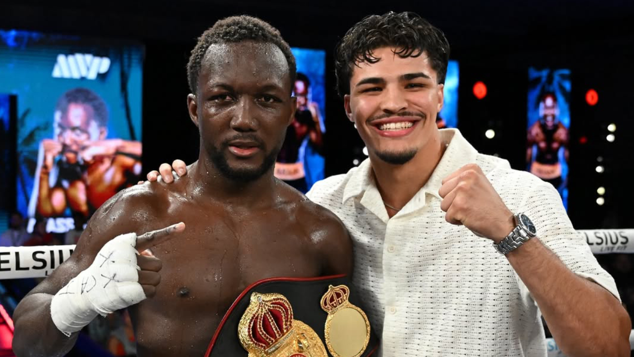 Xander Zayas dan Abass Baraou Berduel Dalam Unifikasi Gelar Pada 31 Januari