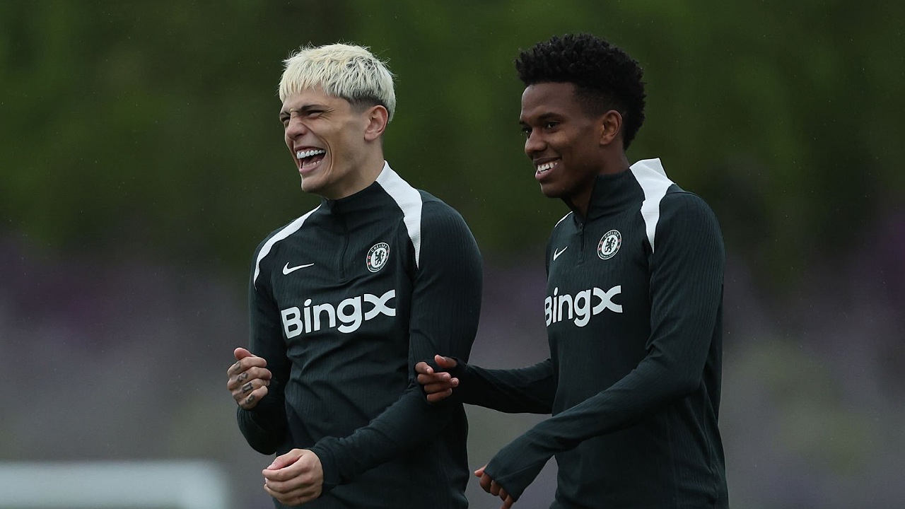 Enzo Maresca memuji Alejandro Garnacho dan Estevao Willian