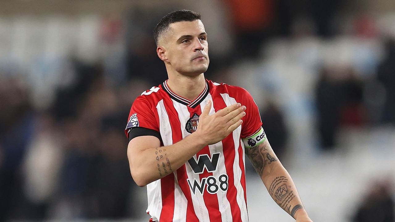 Kapten Sunderland, Granit Xhaka