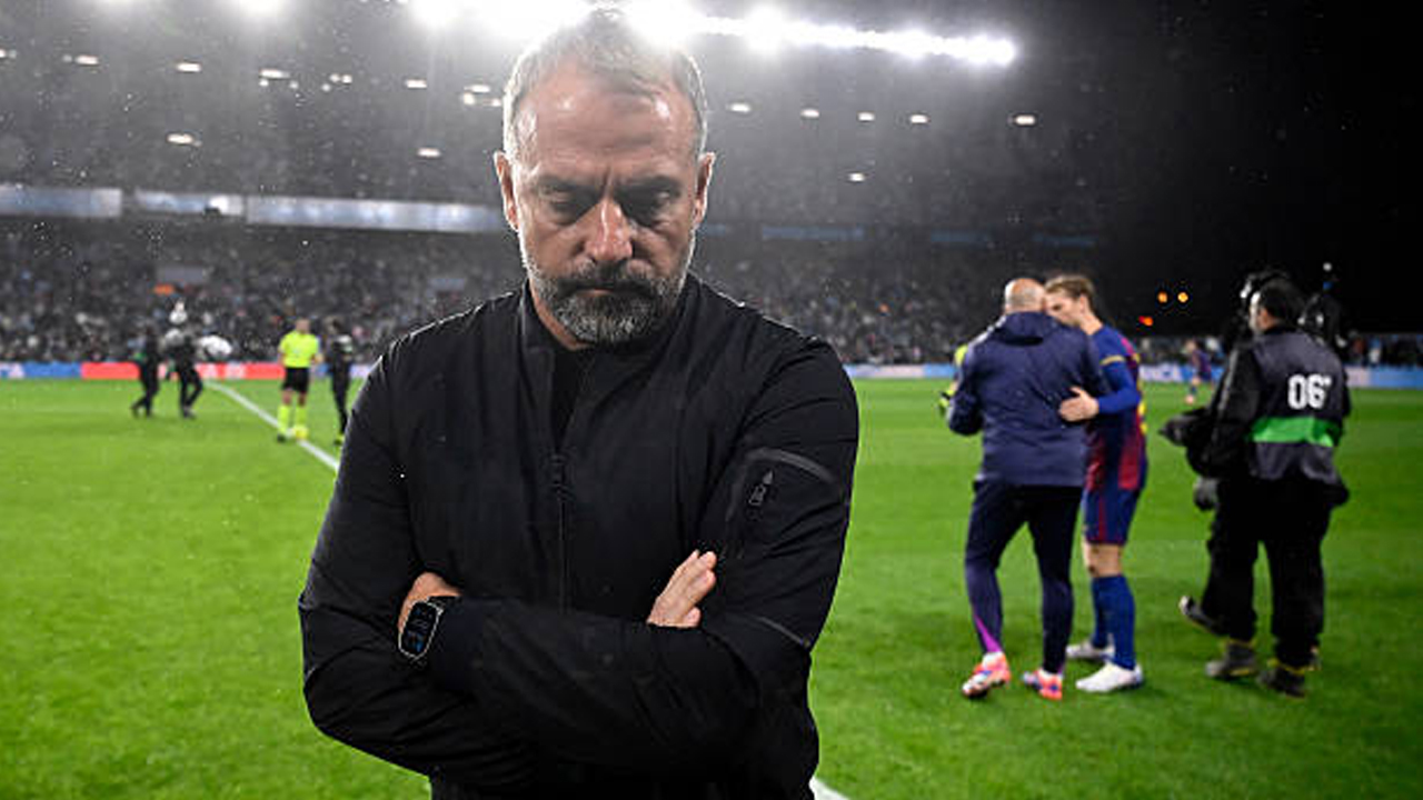 Masalah Lini Tengah Barcelona Memburuk, Hansi Flick Pusing Hadapi Krisis