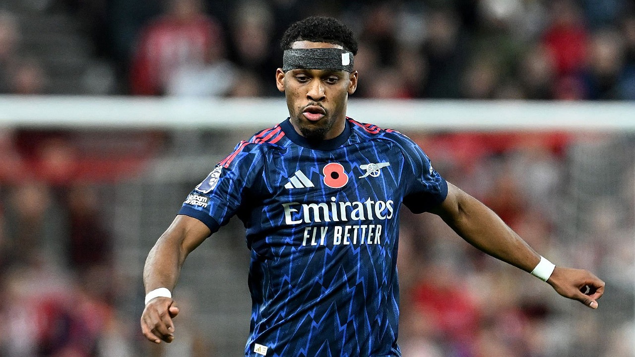 Bek kanan Arsenal, Jurrien Timber