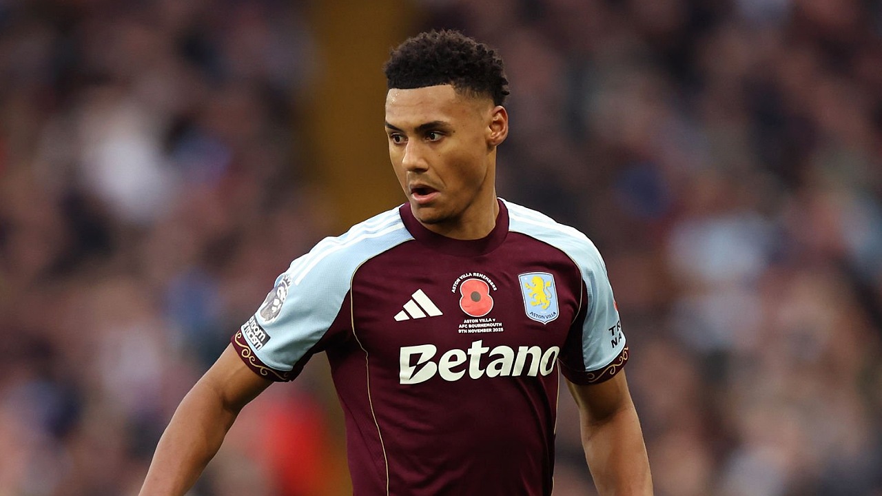Striker Aston Villa, Ollie Watkins