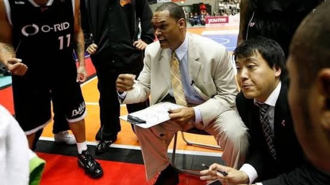 Brian Rowsom Akan Menjadi Nahkoda Baru Rans Simba Bogor