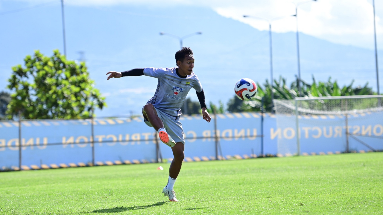 Gelandang serang Persib, Beckham Putra Nugraha