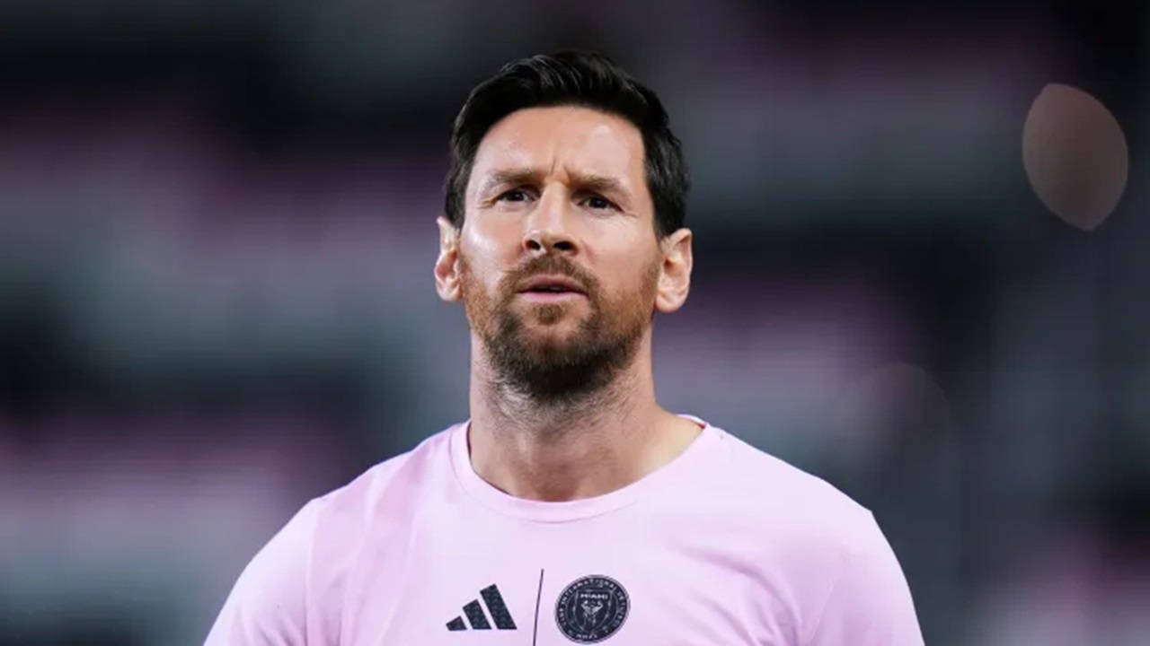 Joan Laporta Gembira Messi Mengunjungi Camp Nou