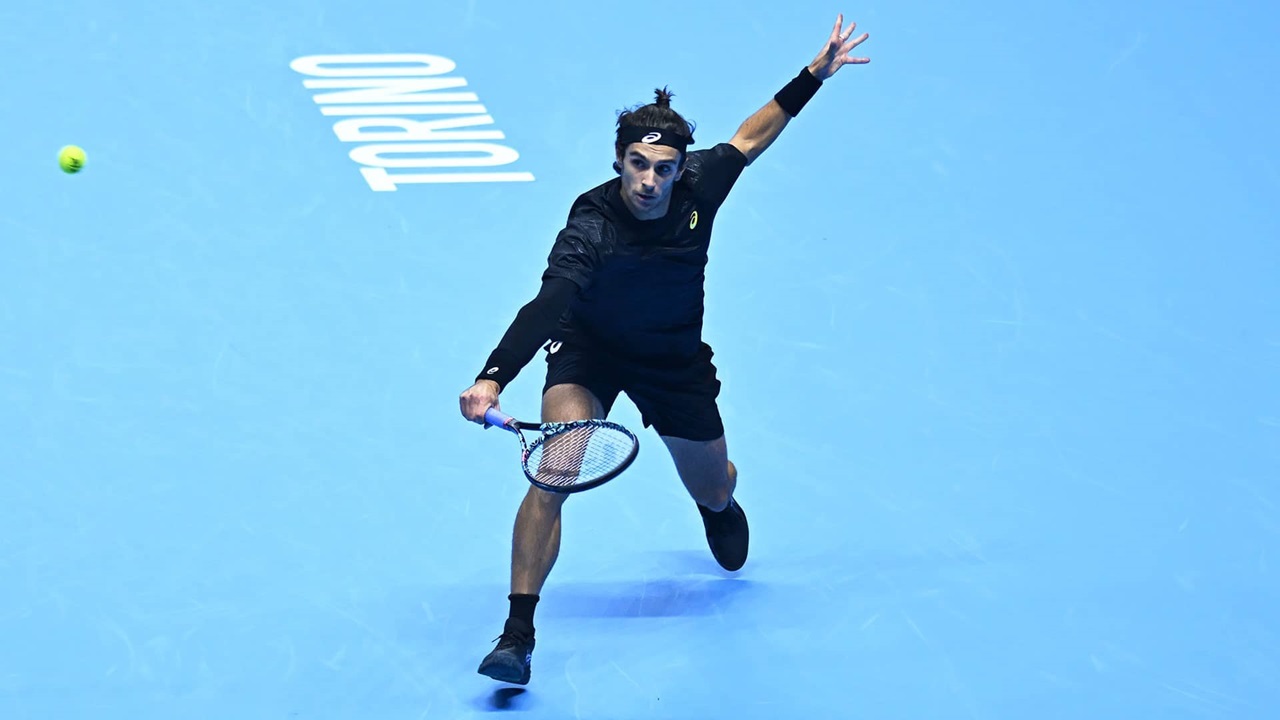 Lorenzo Musetti Menang Dramatis Atas Alex De Minaur Demi Bertahan Di Turin