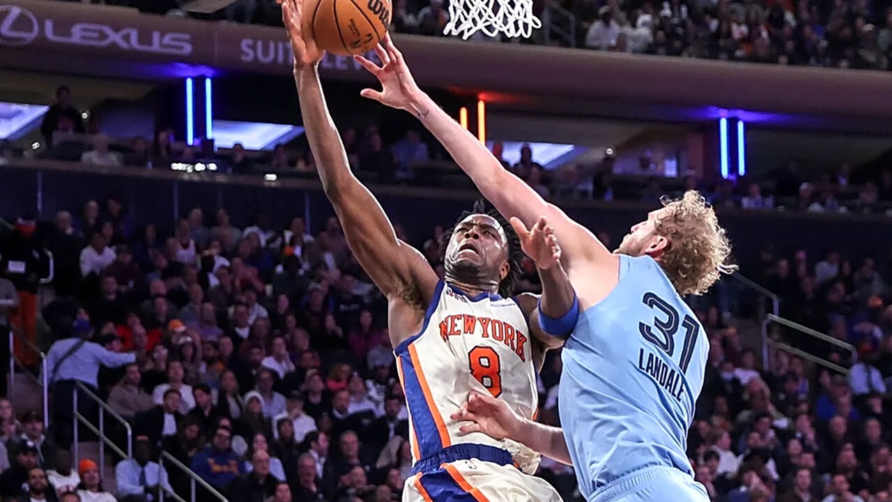 Mike Brown Sebut OG Anunoby Layak Disebut sebagai Pemain NBA All-Star