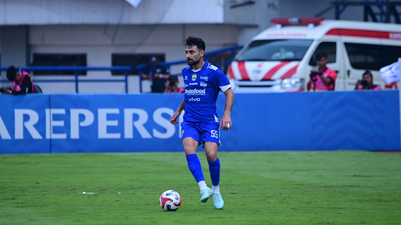 Bek Persib, Frans Putros