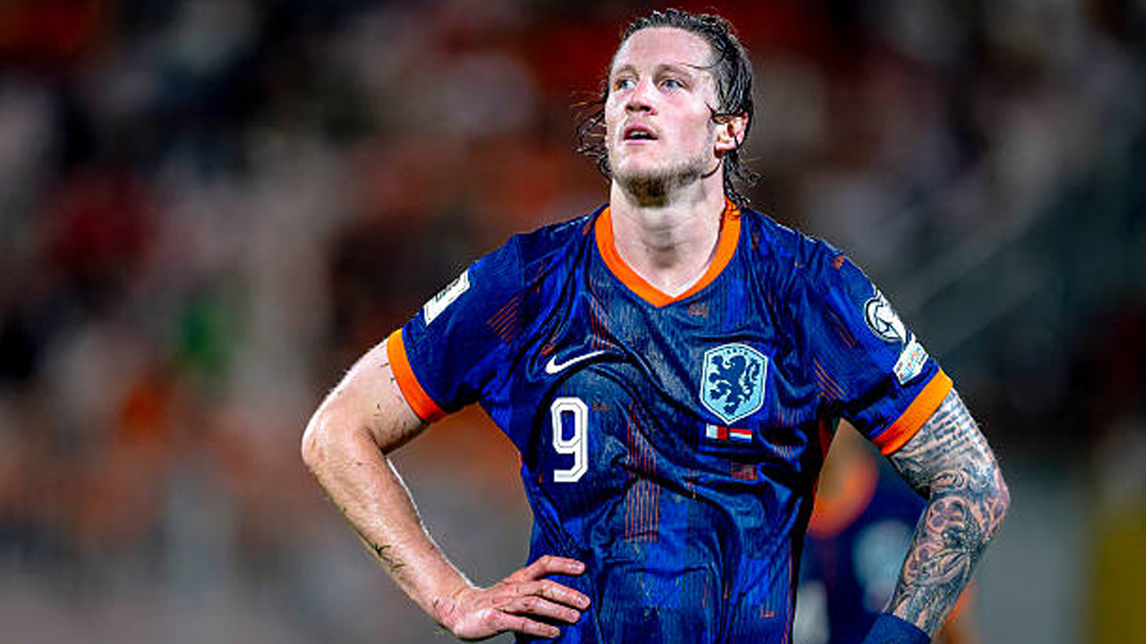 Wout Weghorst Masih Belum Bugar, Timnas Belanda Panggil Striker Pengganti