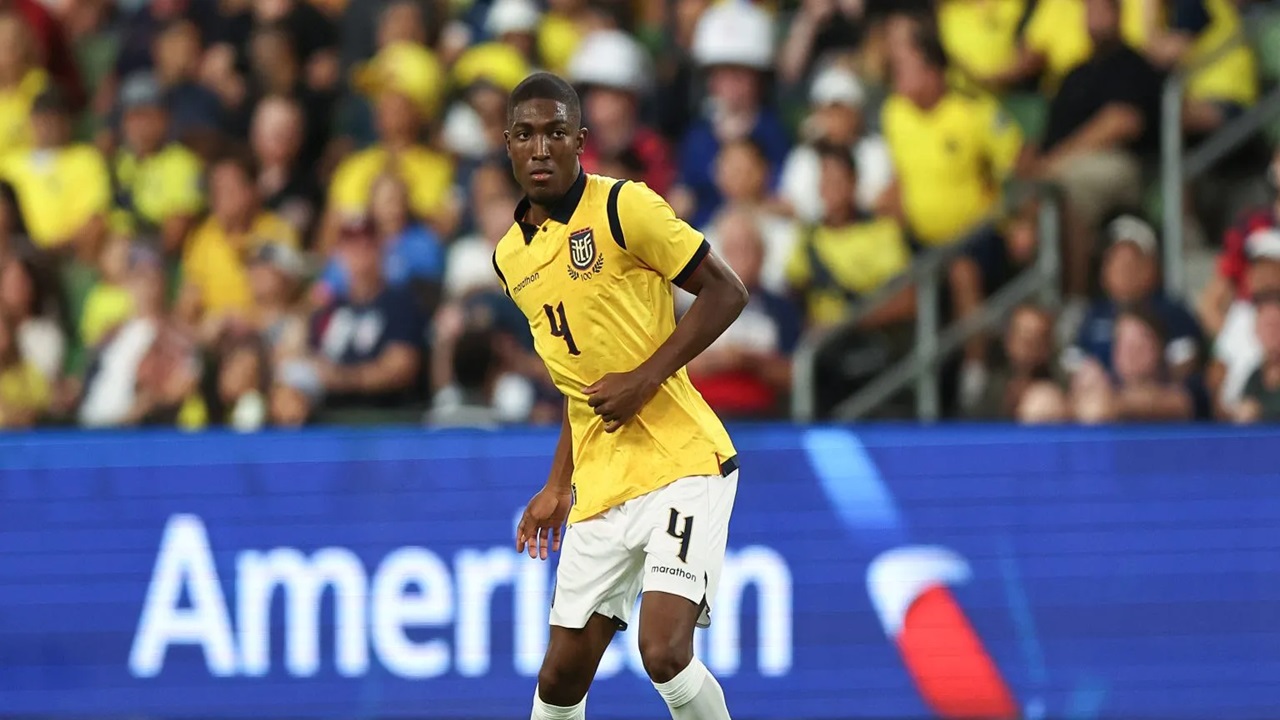 Real Madrid Alihkan Bidikan ke Bek Muda Ekuador