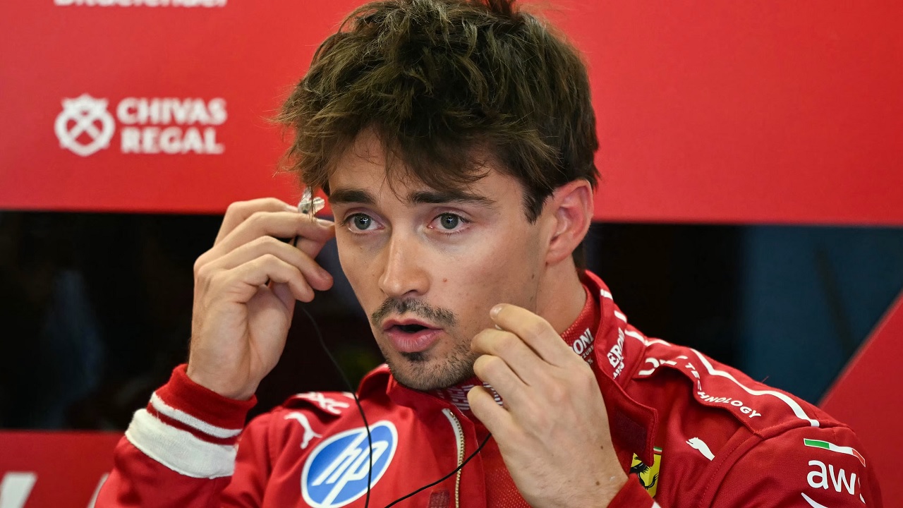Charles Leclerc tegaskan masih setia memperkuat Ferrari.