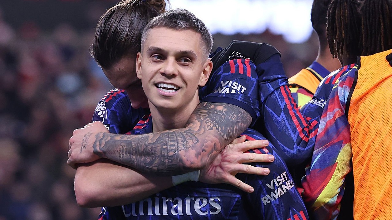 Eks Pelatih Terkejut, Leandro Trossard Berubah Total di Arsenal