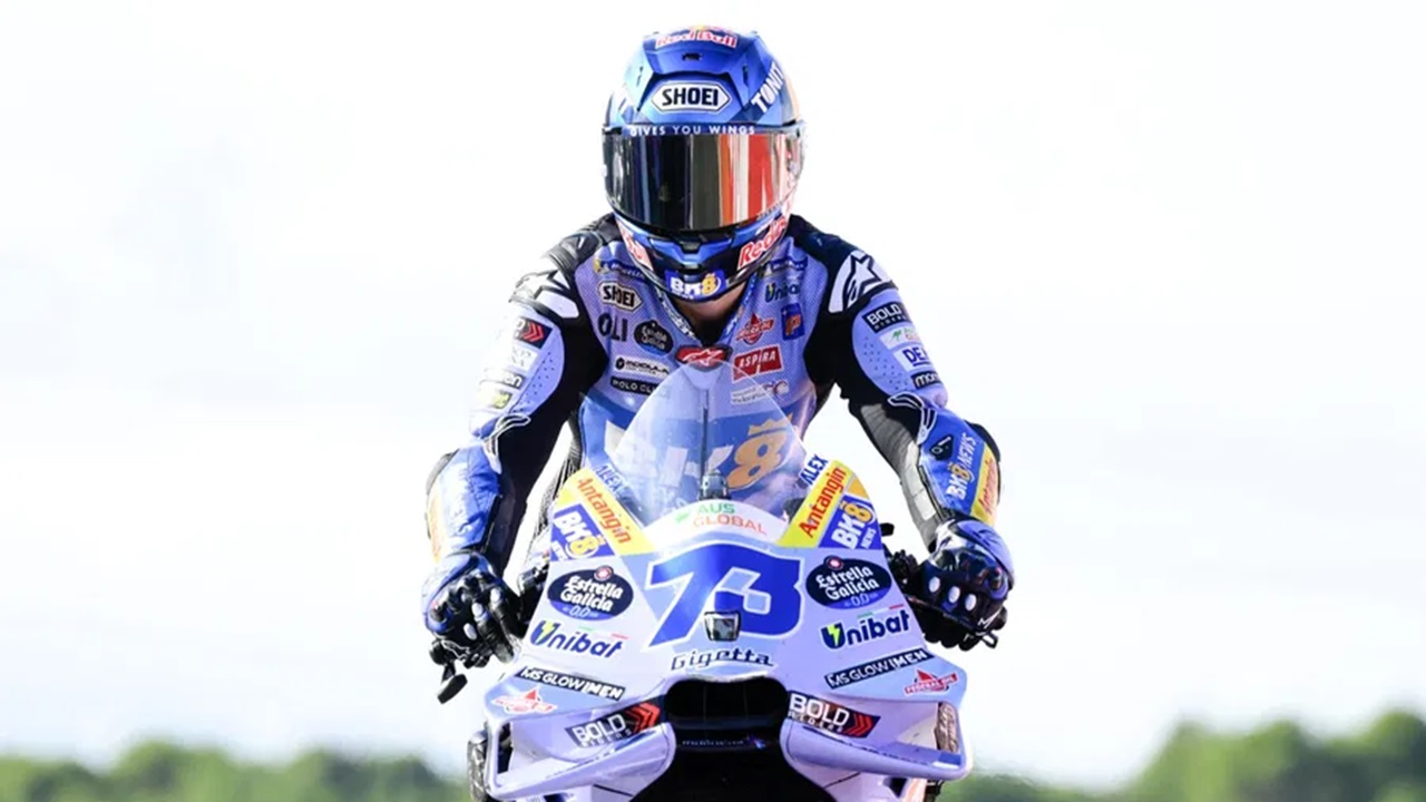 Hasil Sprint Race MotoGP Valencia: Alex Rebut Kemenangan