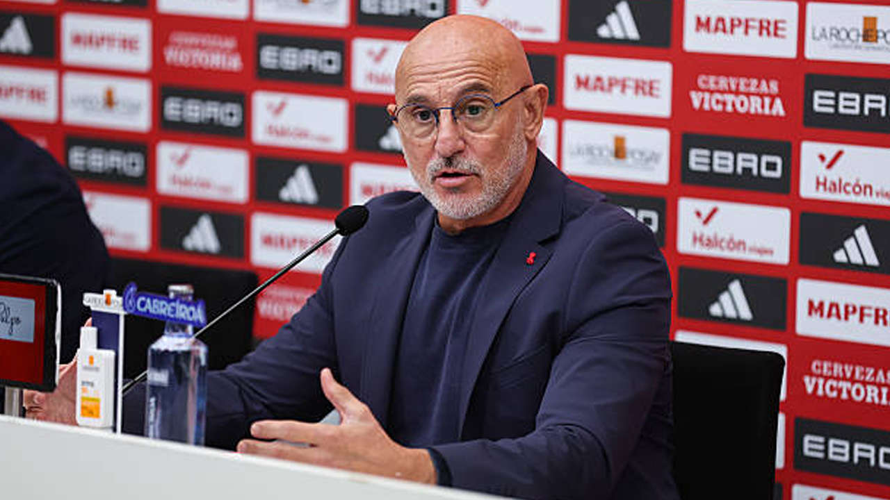 Spanyol Tak Kalah 29 Laga, De la Fuente Fokus Amankan Tiket ke Piala Dunia