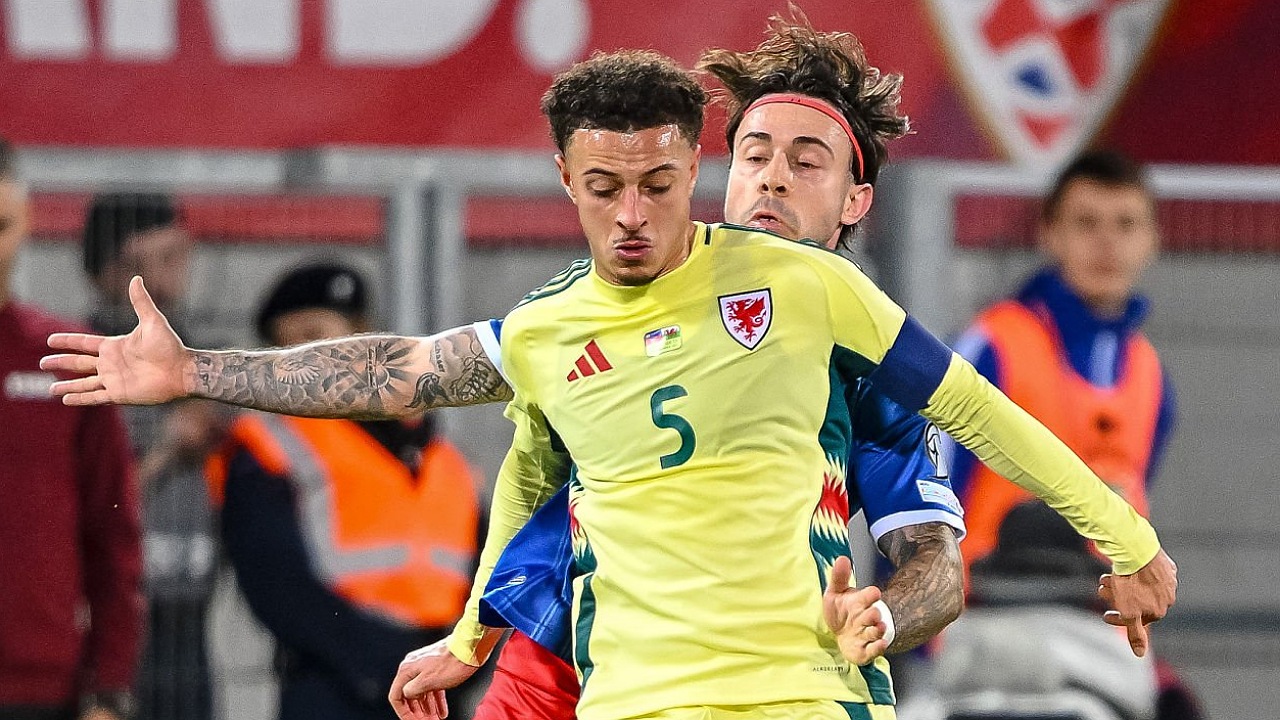 Gelandang Wales, Ethan Ampadu