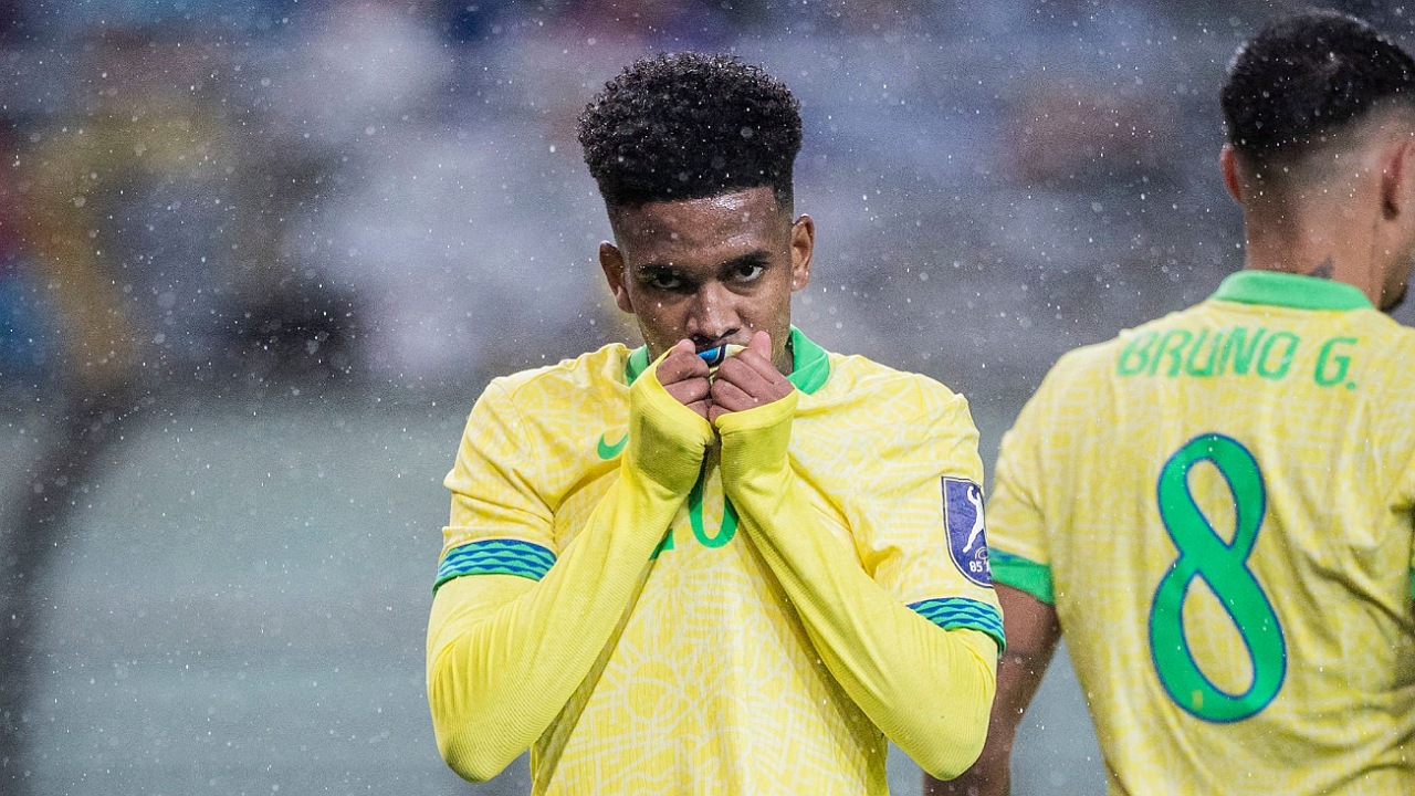 Estevao Willian, bintang Chelsea dan Timnas Brasil