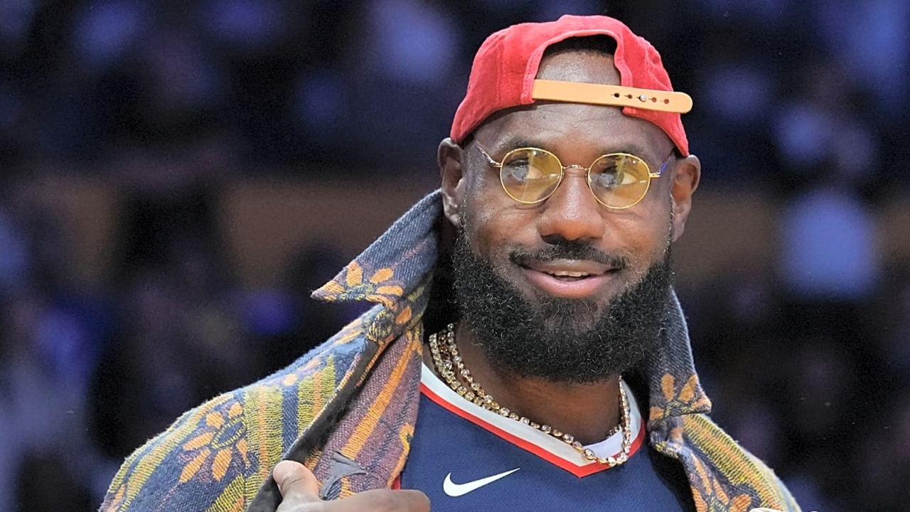 LeBron James Semakin Dekat Jalani Laga Pertama Bersama Lakers