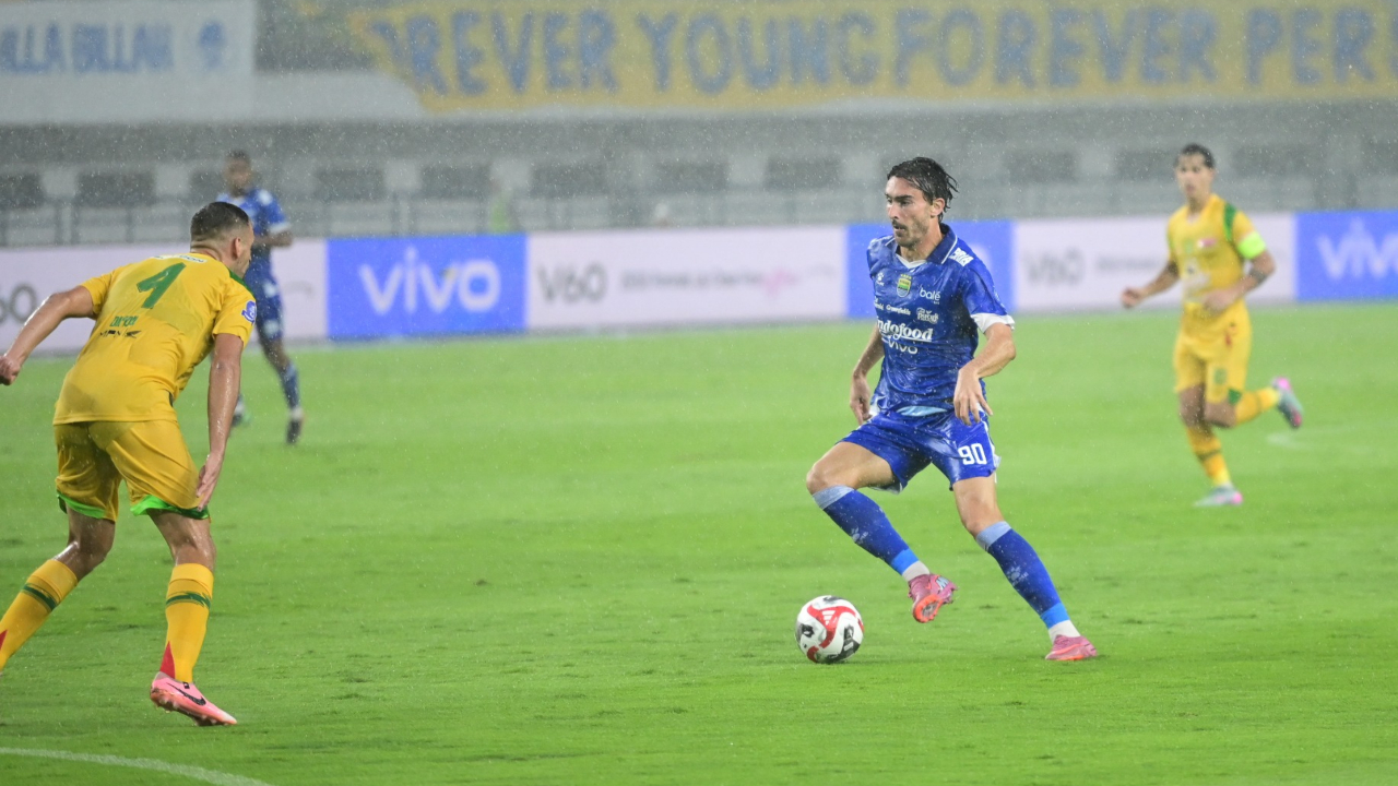 Striker Persib, Andrew Jung