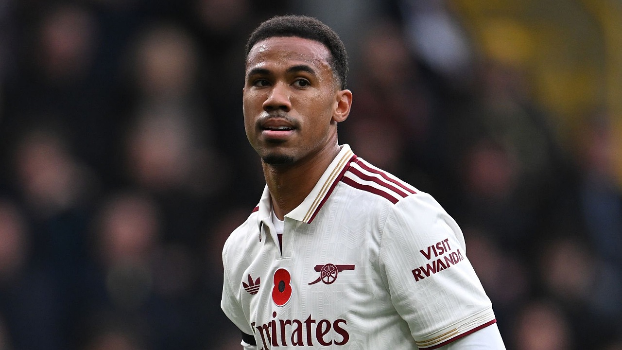 Martin Keown mengawasi kebugaran Gabriel Magalhaes