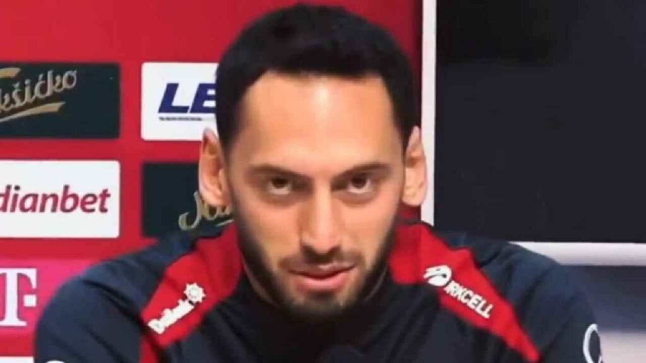 Hakan Calhanoglu