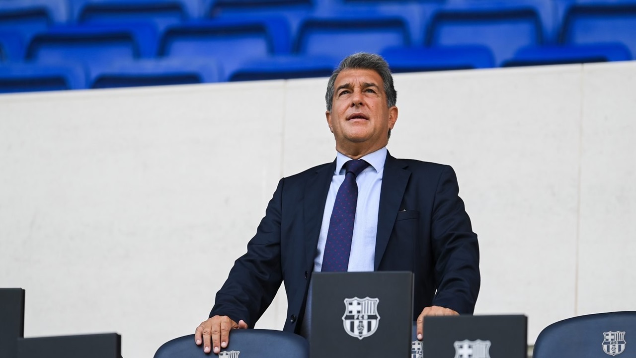 Joan Laporta Gembira Barcelona Gelar Laga di Camp Nou