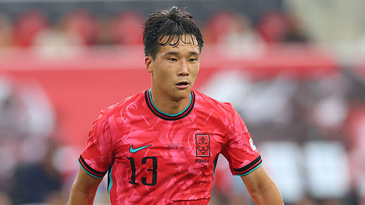 Gol Perdana untuk Korea Selatan, Lee Tae-seok Tutup Tahun dengan Manis